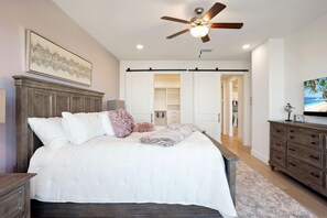 Condo, Multiple Beds (The Harbor Condo 303 - Premier) | 3 bedrooms, WiFi - The Harbor Condo 303 - Premier (Madeira Beach)