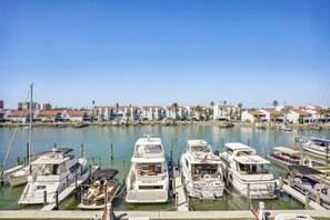 Appart'hĂŽtel, plusieurs lits (The Harbor Condo 305 - Premier) | Port de plaisance