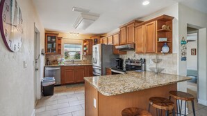 House, Multiple Beds (Riptide Resort) | Private kitchen - Riptide Resort (St. Pete Beach)