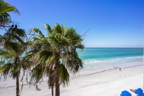 Beach - Tides 6-563 (North Redington Beach)