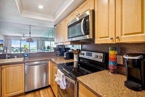 Condo, 1 King Bed (Land's End 3-402 Bay Front) | Private kitchen