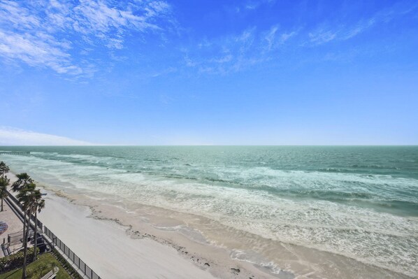 Apartment, 1 King-Bett und Schlafsofa (Salt Water Suites 07 - Sunny Days 1BR) | Strand