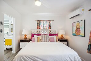Condo, 1 King Bed with Sofa bed (Salt Water Suites 10 - Butterfly 1BR ) | 1 bedroom