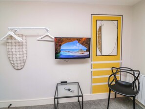 Cottage | Interior - Apt 8 @ Hunter's Quay (Bridlington)