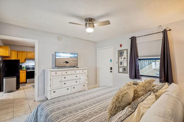 LÀgenhet - 1 kingsize-sÀng med bÀddsoffa (Royal Orleans 117) | Wi-fi