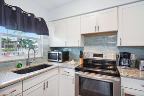 Apartment, 1 King Bed with Sofa bed (Upham Beach Inn - #8 1BR Suite) | Private kitchen - Upham Beach Inn - #8 1BR Suite (St. Pete Beach)
