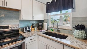 Unclassified image, 5 of 34, button - Upham Beach Inn - #11 1BR Suite (St. Pete Beach)
