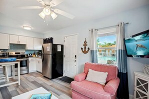 Living area - Upham Beach Inn - #11 1BR Suite (St. Pete Beach)