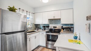 Apartment, 1 King Bed with Sofa bed (Upham Beach Inn - #12 1BR Suite) | Private kitchen - Upham Beach Inn - #12 1BR Suite (St. Pete Beach)