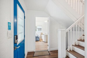 Condo, 1 Queen Bed (Beach Livin 1 - 1 Bedroom Downstairs) | Interior - Beach Livin 1 - 1 Bedroom Downstairs (Treasure Island)