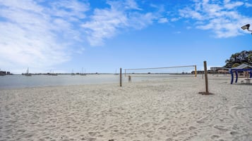 Condo, 1 King Bed with Sofa bed (Beach Quarters #4) | Beach