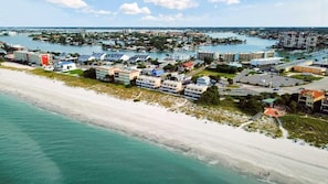 Ferienhaus, Mehrere Betten (Beach Haven #C7) | Strand | Am Strand