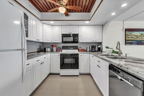 Lejlighed - flere senge (Sand Castle II #901- Premier) | Privat køkken | Ovn