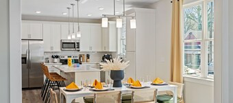 Brand new home 3bd - 3ba Contemporary in Raleigh: 5mins to Downtown