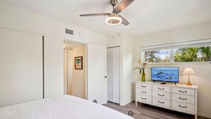 Unclassified image, 4 of 34, button - Beach Quarters 2BR #5 and #6 (Gulfport)