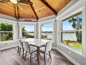 Dining - Waterfront home close to Downtown St Pete w/ boat dock, firepit
(St. Petersburg)