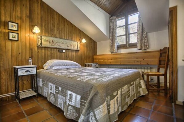 3 chambres, Wi-Fi, literie fournie