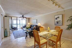 Leilighet, flere senger (Surfside South #312) | Spiseområde