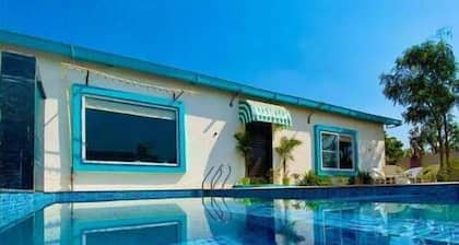 Vila/Farm/S Pool house in Jaipur