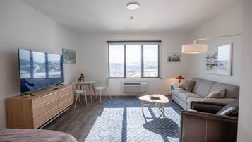 Studio | Area keluarga