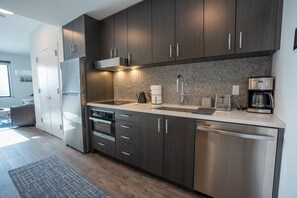 Studio | Private kitchen | Fridge, oven, stovetop, dishwasher - Pioche Village by Park City Vacations (Park City)