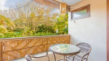 Apartamento | Patio hawaiano