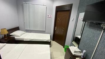 3 Schlafzimmer, Bügeleisen/Bügelbrett, WLAN, Bettwäsche