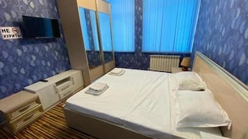 3 chambres, fer et planche Ă  repasser, Wi-Fi, draps fournis