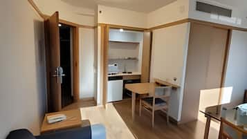 32 吋智能電視連有線電視頻道、Netflix、串流服務