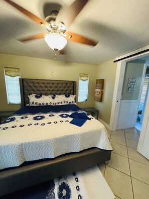 3 Schlafzimmer, Bügeleisen/Bügelbrett, WLAN, Bettwäsche