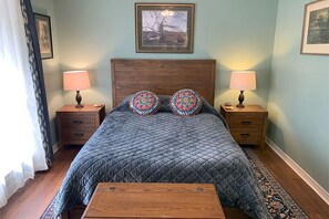 2 quartos, ferros/tábuas de passar roupa, Wi-Fi, roupa de cama