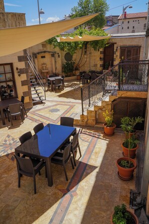 Flat-screen TV - Hidiroglu Konaği Butik Hotel (Gaziantep)