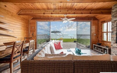 We Dig It at Magnolia Beach Texas