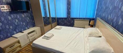 1 bedroom, iron/ironing board, WiFi, bed sheets