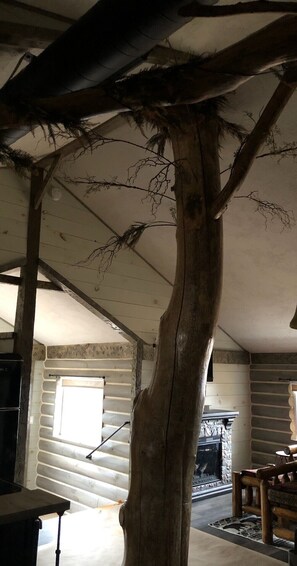 Interior - Log Cabin on Lake Alice & ATV/UTV Trails, Big Bear 3-Bedroom (Tomahawk)