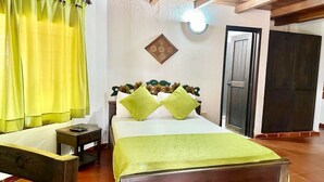 Comfort Room | Hypo-allergenic bedding available, desk, laptop workspace, WiFi (free) - Hotel Cristo Rey Campestre (Los Santos)