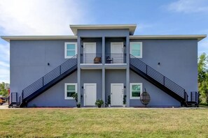 Exterior - The Rosezena Experience. (Palmetto)