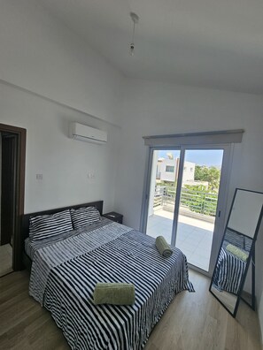 3 bedrooms, WiFi, bed sheets - 3 bedroom villa in Pyla (Pile)