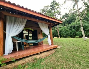 Cabana Horse | Living area