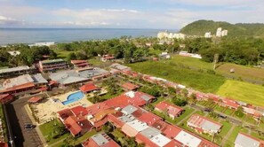Exterior - Jaco Condo - Walk to beach! (Jaco)