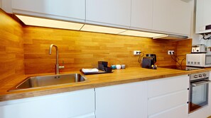 Fridge, microwave, oven, dishwasher