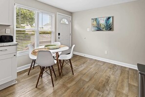 Dining - 3BR Palm Bliss | Quiet AC North End + Backyard! (Atlantic City)