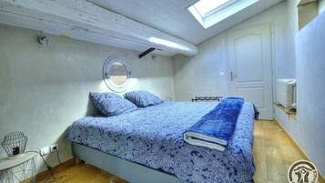 1 bedroom, iron/ironing board, travel crib, free WiFi