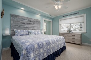 3 soverom, strykejern/-brett, wi-fi (inkludert) og sengetøy