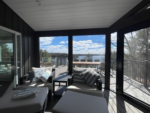 Constellation Cove on Chandos