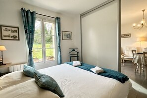 2 chambres, Wi-Fi, draps fournis