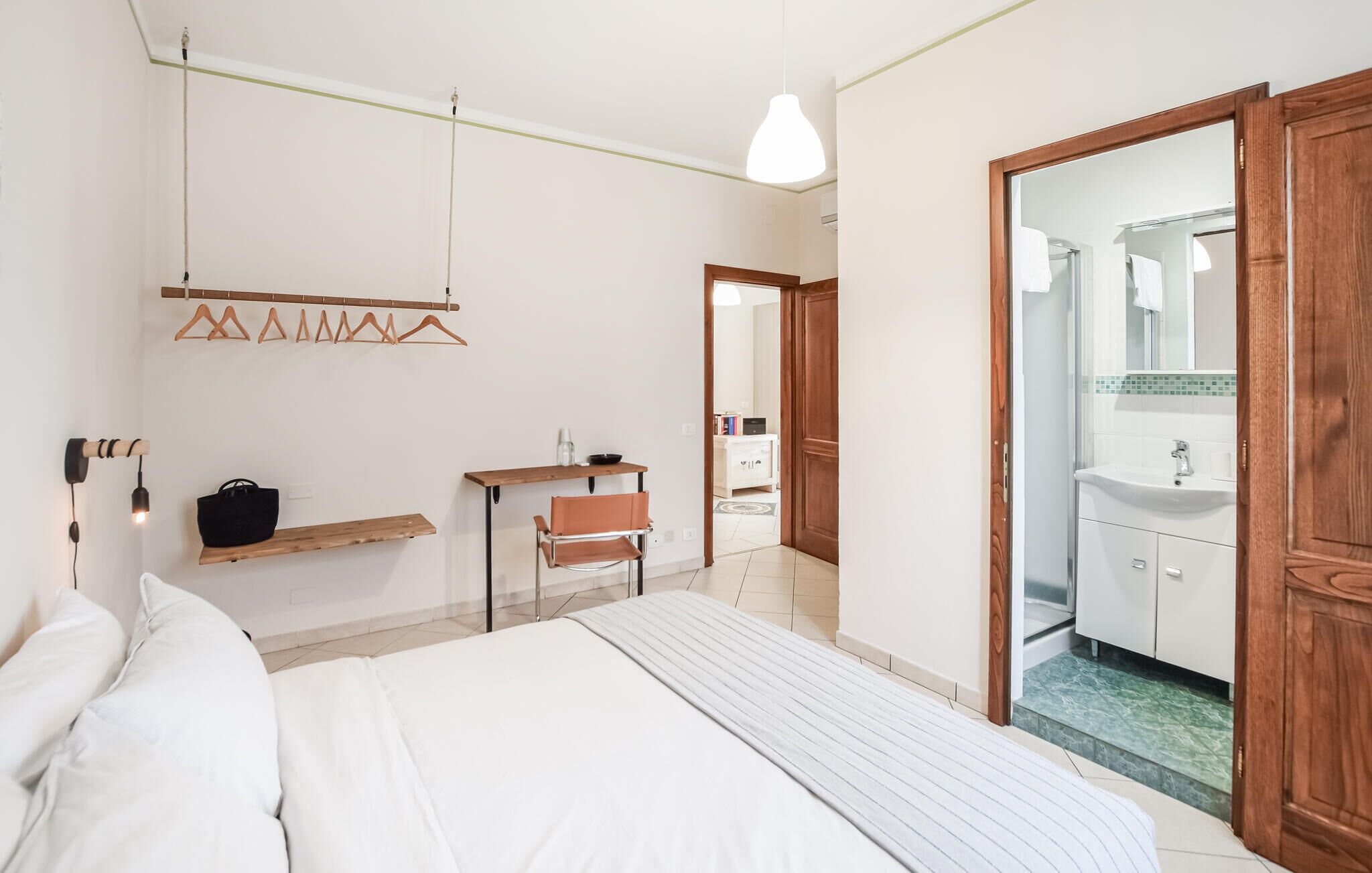 4 bedrooms, free WiFi, bed sheets