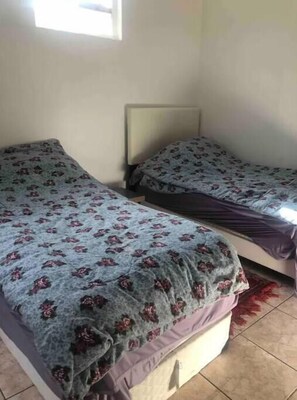1 bedroom, WiFi, bed sheets - Lovely cozy Studio with separate entrance for rent (Beverly Hills)