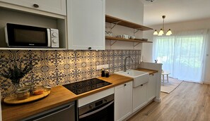 Microonde, forno, piano cottura