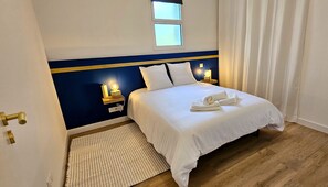 1 camera, ferro/asse da stiro, Wi-Fi, lenzuola